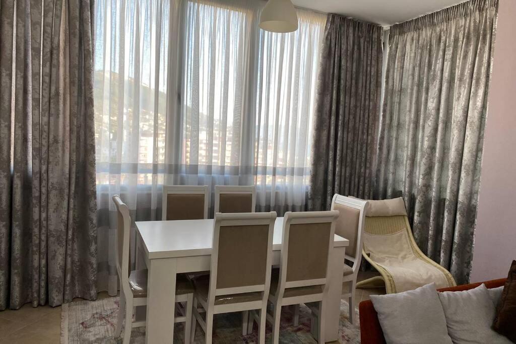 Апартаменты Sea Scape Влёра